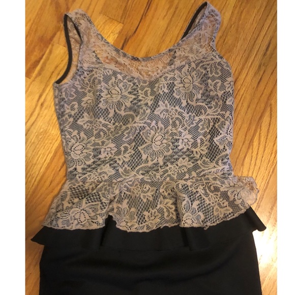 NWT Blvd Peplum Lace Overlay Dress - Picture 3 of 6